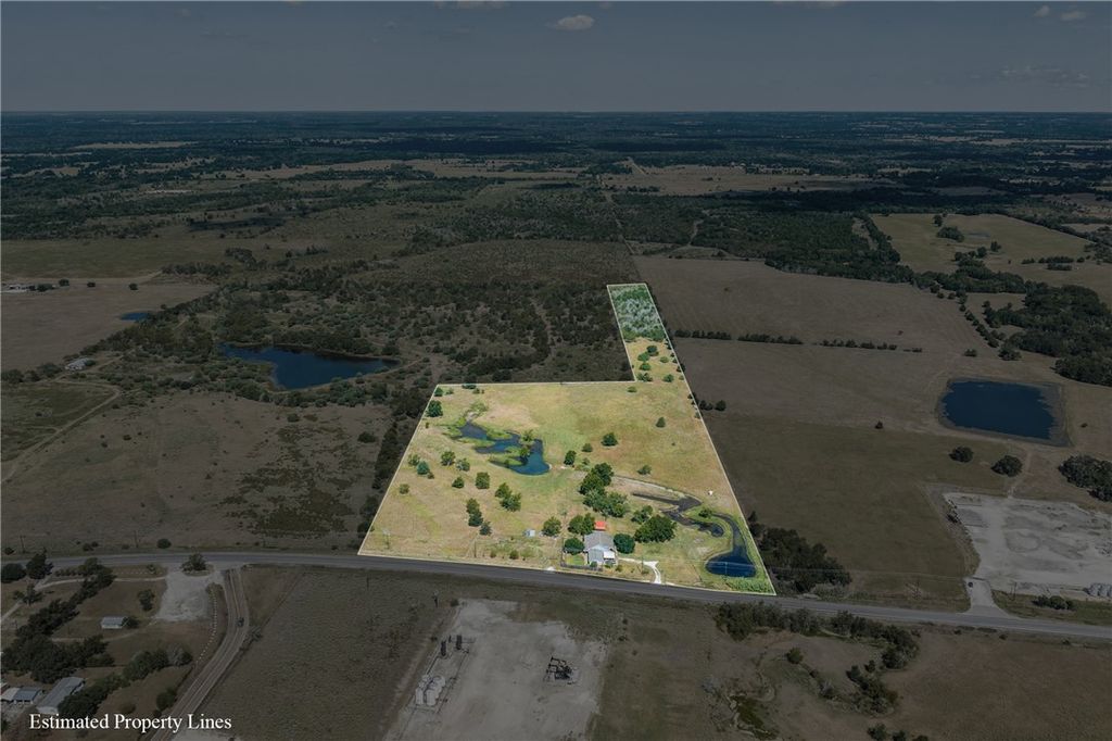 9625 East OSR, Hearne, TX 77859 — exterior