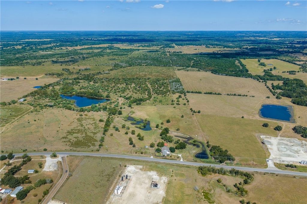 9625 East OSR, Hearne, TX 77859 — photo 2