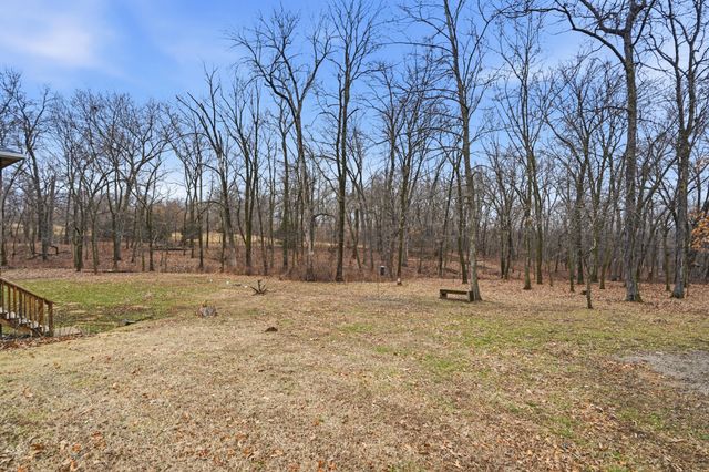 9551 I-70 DR NE, Columbia, MO 65202