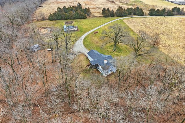 9551 I-70 DR NE, Columbia, MO 65202