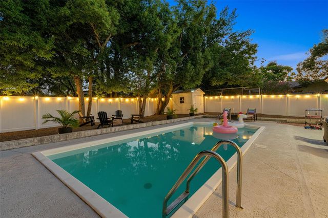 11478 82ND AVENUE, Seminole, FL 33772