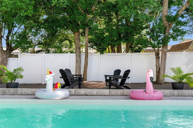 11478 82ND AVENUE, Seminole, FL 33772