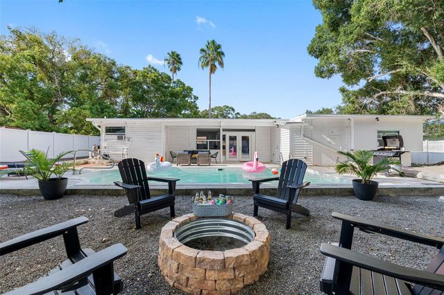 11478 82ND AVENUE, Seminole, FL 33772