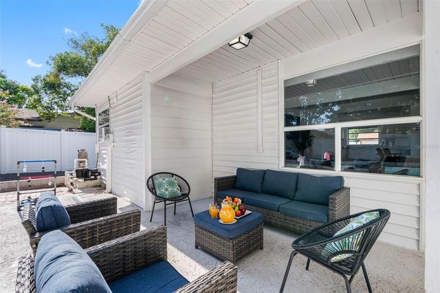 11478 82ND AVENUE, Seminole, FL 33772