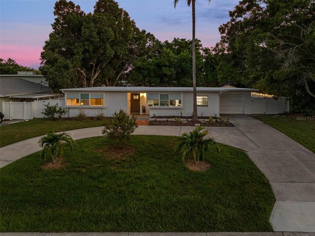 11478 82ND AVENUE, Seminole, FL 33772