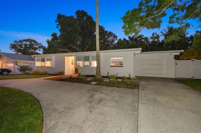 11478 82ND AVENUE, Seminole, FL 33772