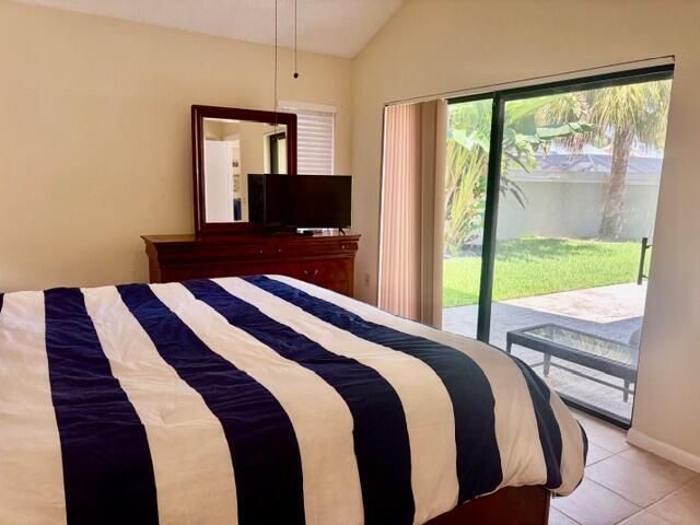 204 Cape Pointe Circle, Jupiter, FL 33477