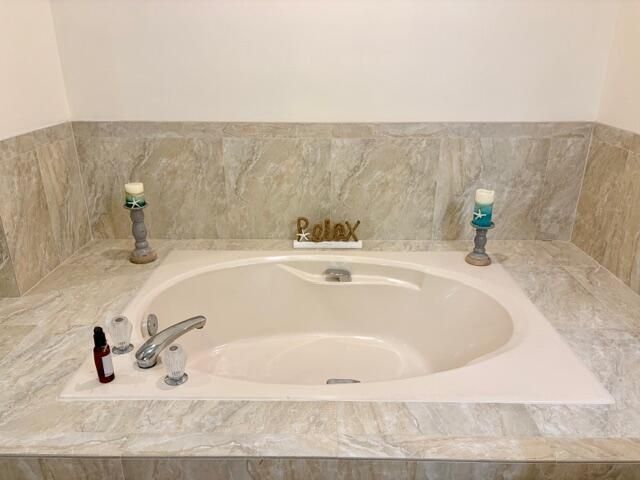 204 Cape Pointe Circle, Jupiter, FL 33477