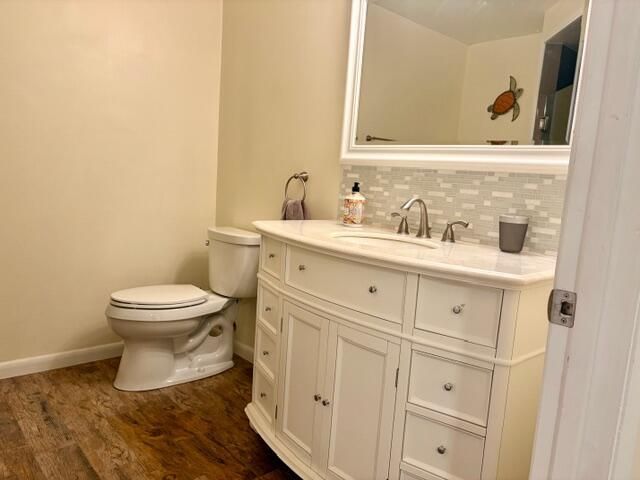 204 Cape Pointe Circle, Jupiter, FL 33477