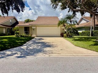 204 Cape Pointe Circle, Jupiter, FL 33477