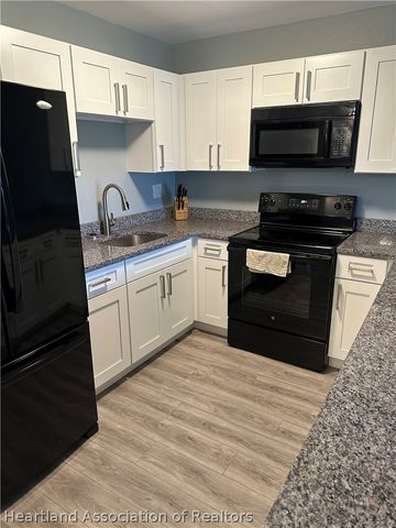 102 Fairway Court 102, Lake Placid, FL 33852