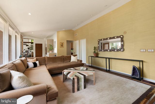 3306 PENDLETON DR, Silver Spring, MD 20902