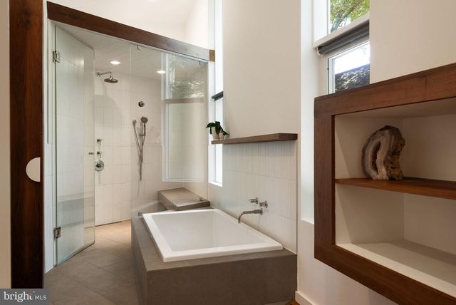 3306 PENDLETON DR, Silver Spring, MD 20902