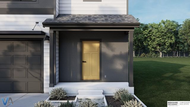 2021 S 56th Street, Omaha, NE 68106