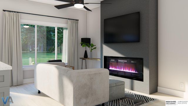 2021 S 56th Street, Omaha, NE 68106