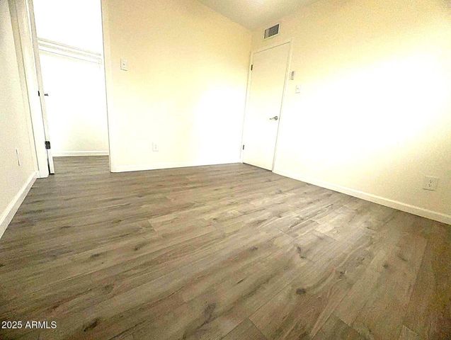 4321 W GREENWAY Road, Glendale, AZ 85306