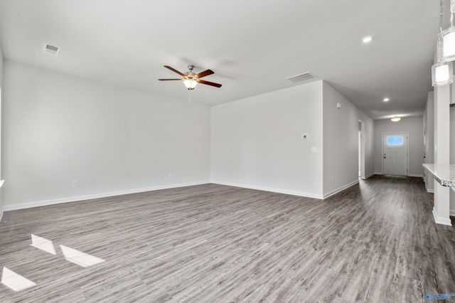 191 Mill Valley Way, New Market, AL 35761