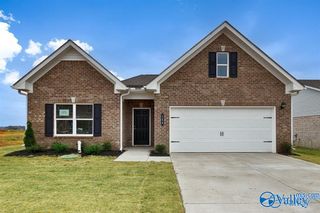 191 Mill Valley Way, New Market, AL 35761