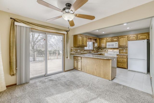 1681 128th Avenue NW, Coon Rapids, MN 55448