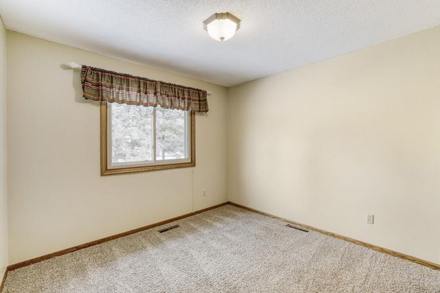 1681 128th Avenue NW, Coon Rapids, MN 55448