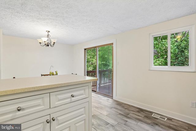 10508 APPLE RIDGE RD, Gaithersburg, MD 20886