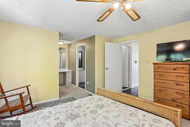 10508 APPLE RIDGE RD, Gaithersburg, MD 20886