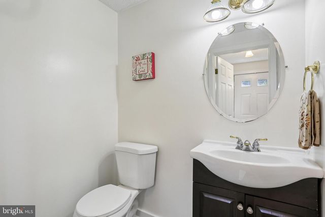 10508 APPLE RIDGE RD, Gaithersburg, MD 20886