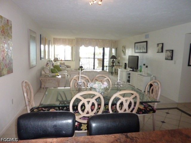 4821 S Landings DR 205, Fort Myers, FL 33919