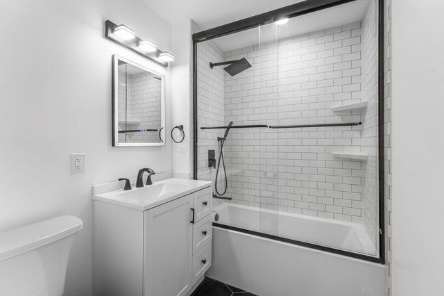 309 E Ocean Avenue 103, Lantana, FL 33462