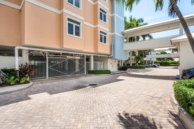 309 E Ocean Avenue 103, Lantana, FL 33462