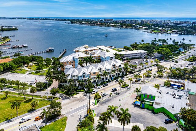309 E Ocean Avenue 103, Lantana, FL 33462