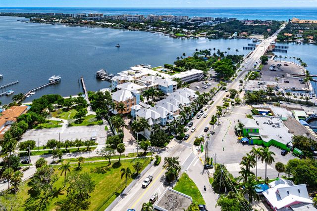 309 E Ocean Avenue 103, Lantana, FL 33462