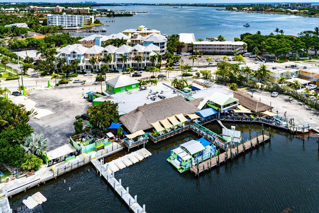 309 E Ocean Avenue 103, Lantana, FL 33462