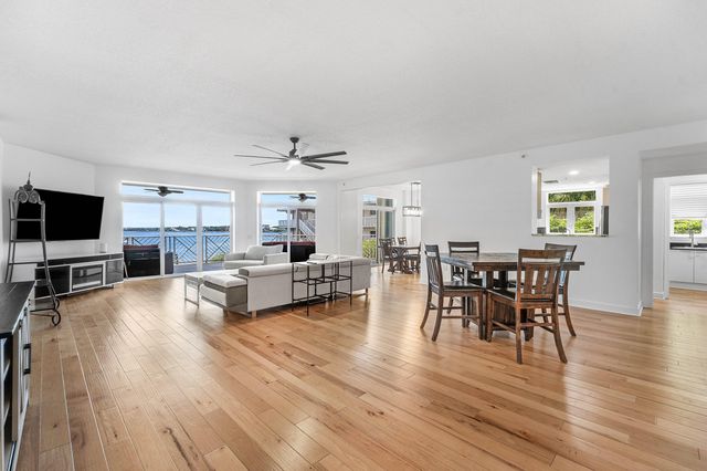 309 E Ocean Avenue 103, Lantana, FL 33462