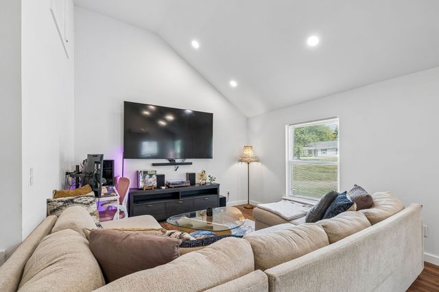4016 Woodbury Pike, Murfreesboro, TN 37127