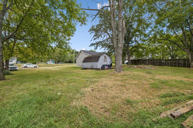 4016 Woodbury Pike, Murfreesboro, TN 37127