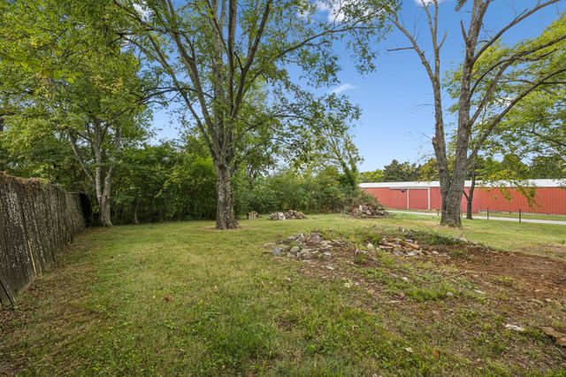 4016 Woodbury Pike, Murfreesboro, TN 37127