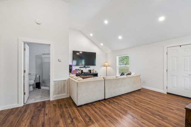 4016 Woodbury Pike, Murfreesboro, TN 37127