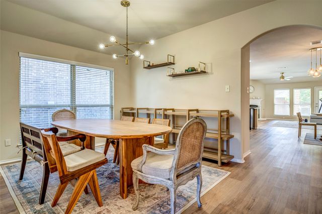 10337 Pear Valley Road, Mckinney, TX 75072
