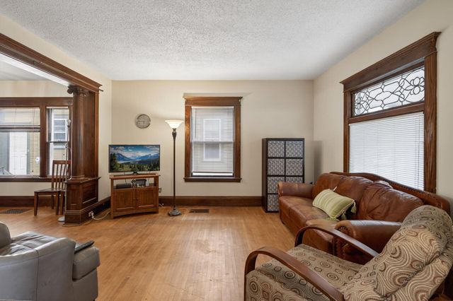 3111 17th Avenue S, Minneapolis, MN 55407