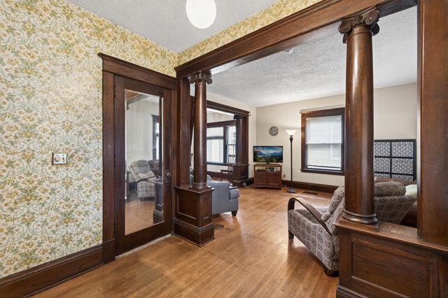 3111 17th Avenue S, Minneapolis, MN 55407