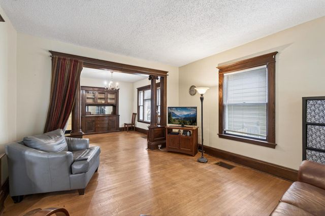 3111 17th Avenue S, Minneapolis, MN 55407