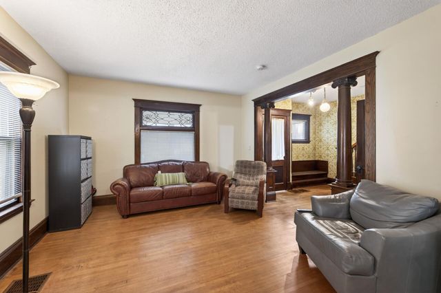 3111 17th Avenue S, Minneapolis, MN 55407