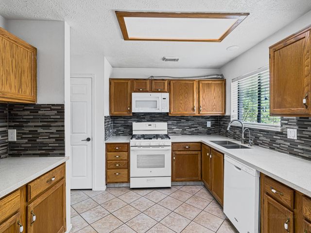 10407 Linecamp Drive, Houston, TX 77064