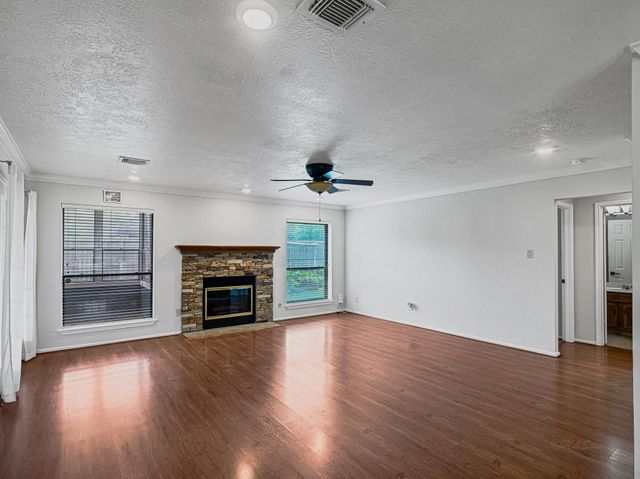 10407 Linecamp Drive, Houston, TX 77064