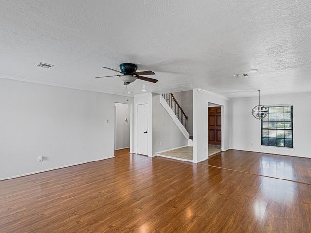 10407 Linecamp Drive, Houston, TX 77064