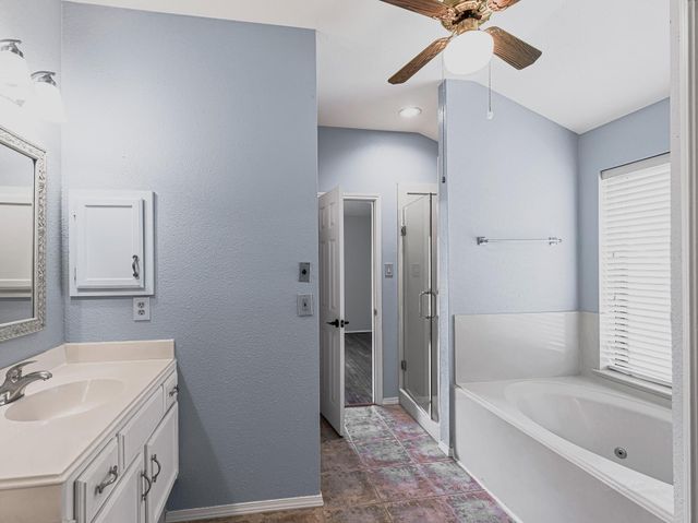 10407 Linecamp Drive, Houston, TX 77064