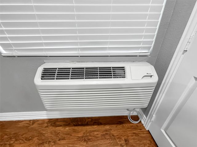 2508 W Crawford Street, Denison, TX 75020