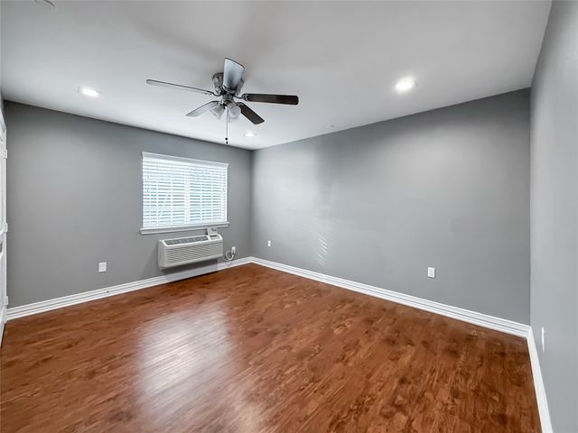 2508 W Crawford Street, Denison, TX 75020