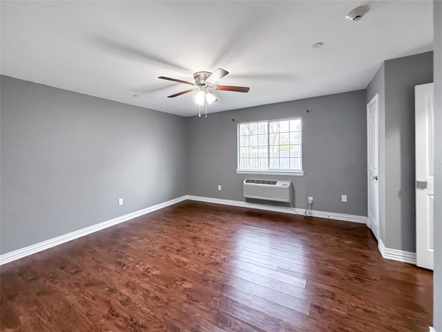 2508 W Crawford Street, Denison, TX 75020